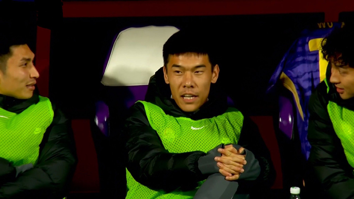 津门虎客场险胜申花难掩保级危机